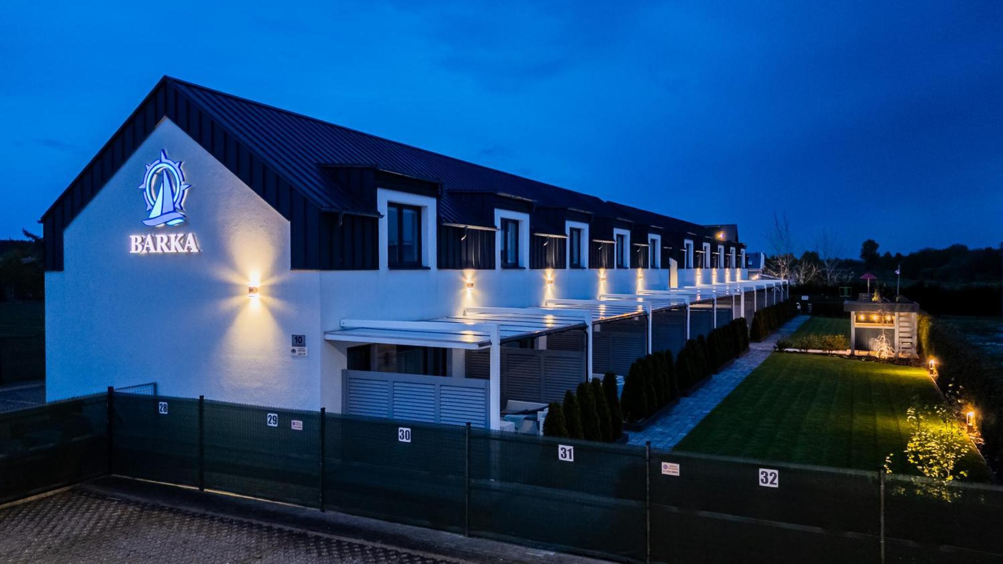 Domki Apartamentowe Barka Karwia Zewnętrze zdjęcie